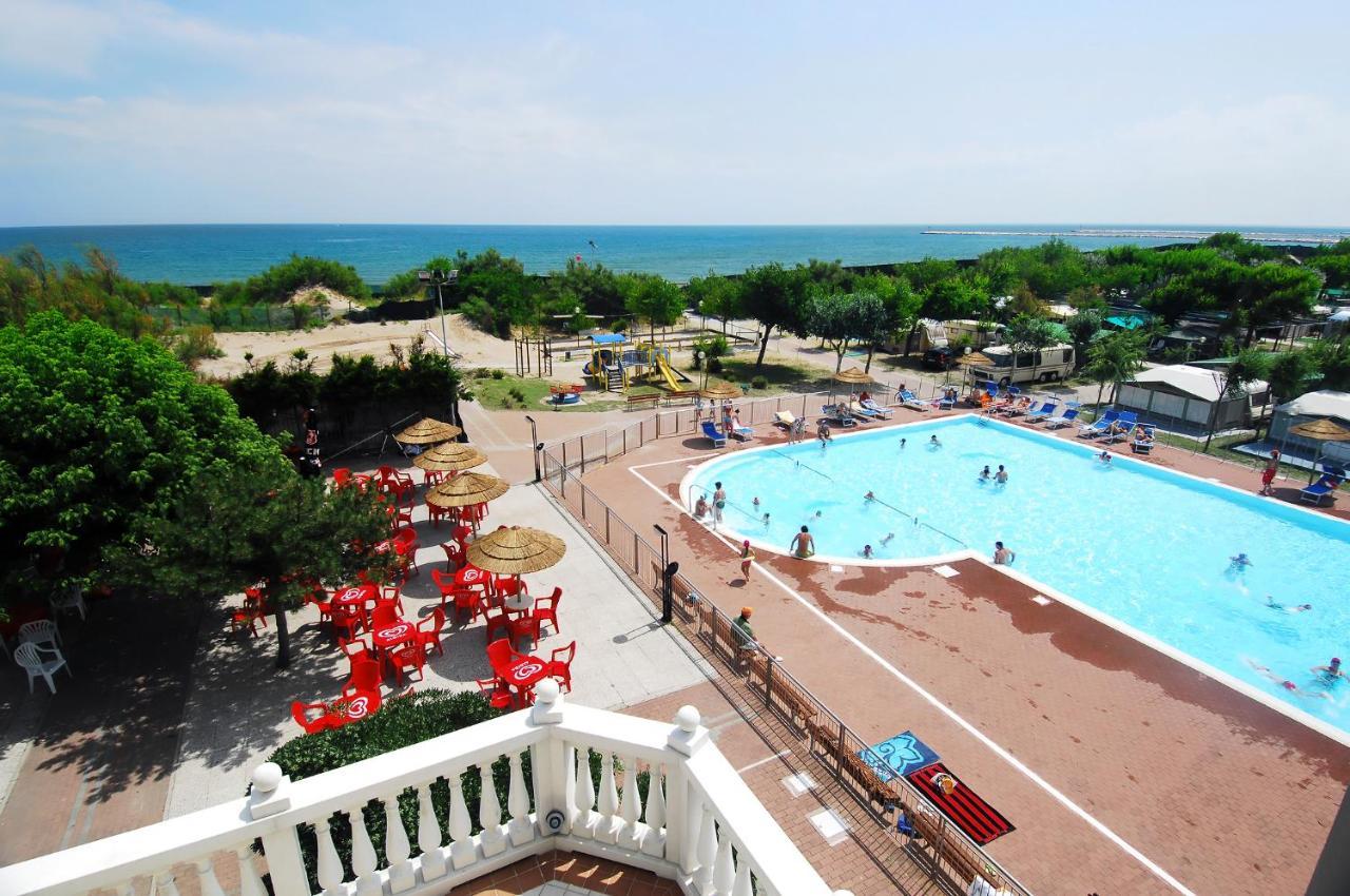 Camping Internazionale - Sottomarina Di Чоджия Екстериор снимка